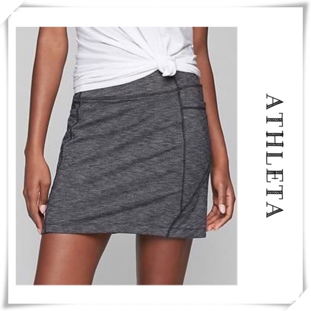 ATHLETA Excursion Outdoor Skort in Charcoal Gray Size S